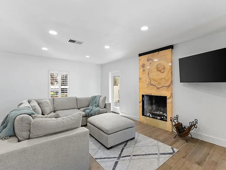 7100 Park St S — Photo 21