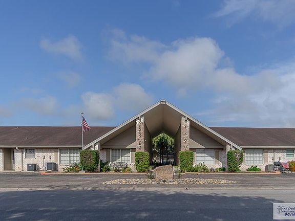 2nd image of 1500 Palm Valley Dr #17