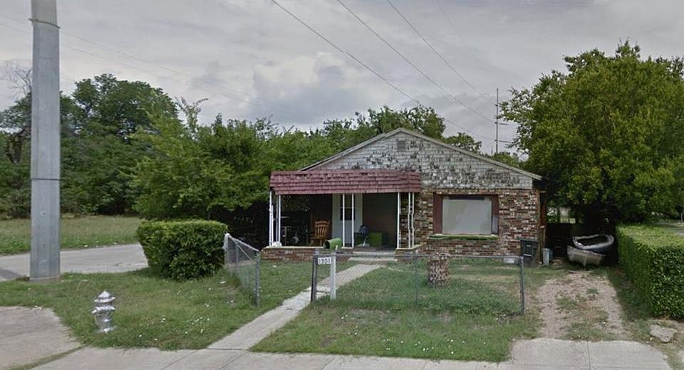 1st image of 1301 Bessie St