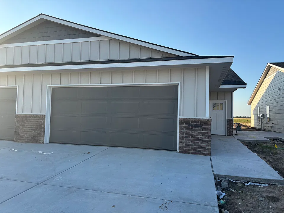 11663 W Wildwood Cir #200