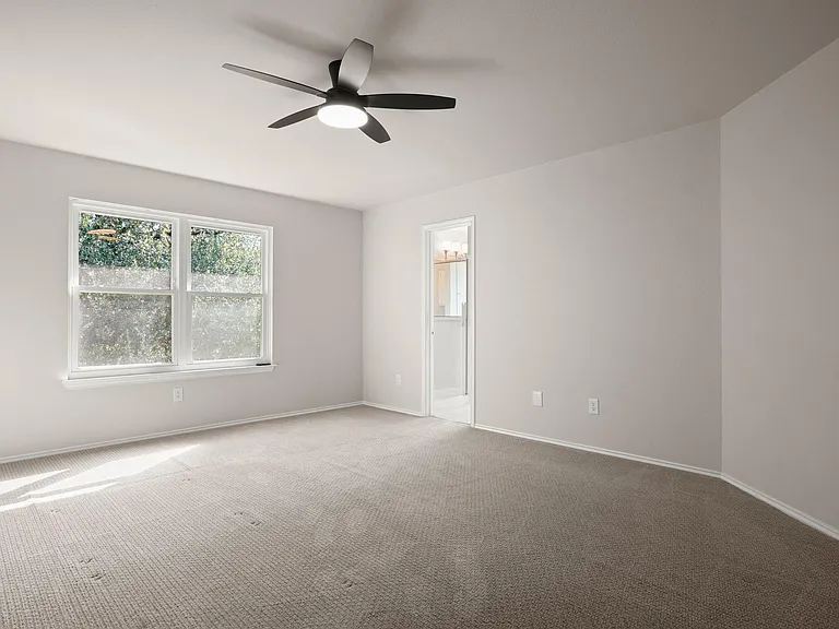 17841 Park Valley Dr — Photo 15