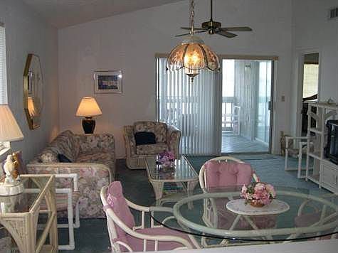 4th image of 403 Ocean Marina Dr