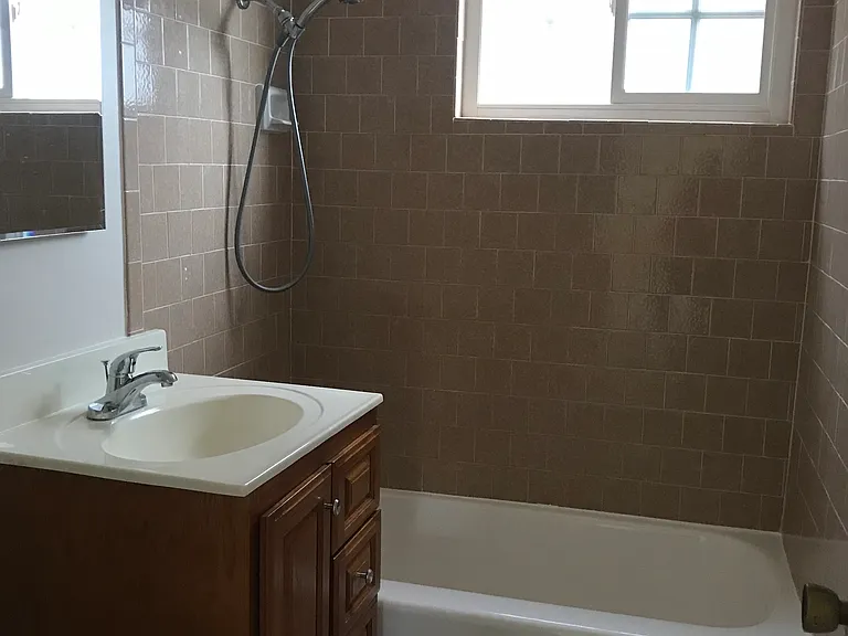 2364 Norse Ave #C — Photo 8