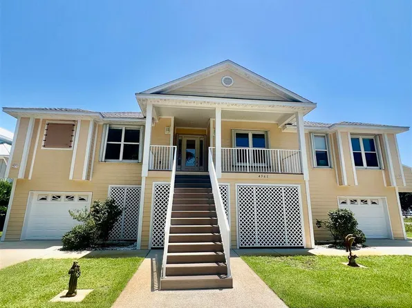 4561 Sabine Dr, Gulf Breeze, FL 32563