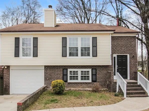 8504 Beechbrooke Rd, Charlotte, NC 28227