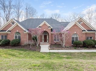 109 Vista Del Rio Dr, Bahama, NC 27503
