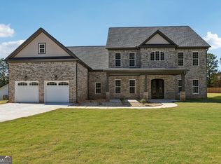 1949 Pucketts Dr SW, Lilburn, GA 30047