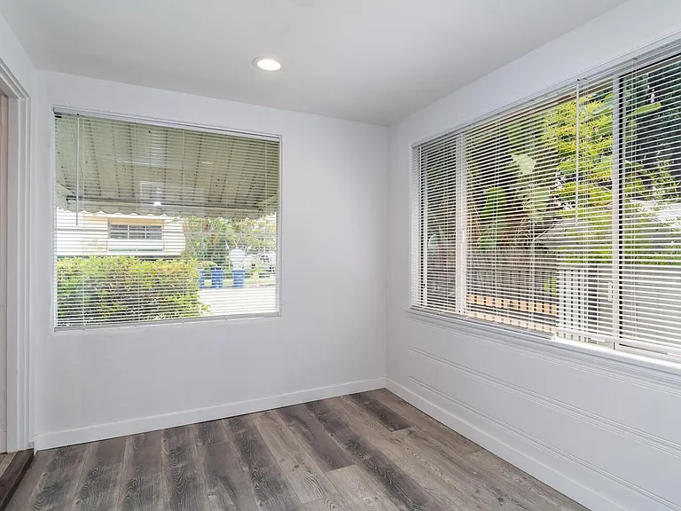 3683 Empire Dr — Photo 7