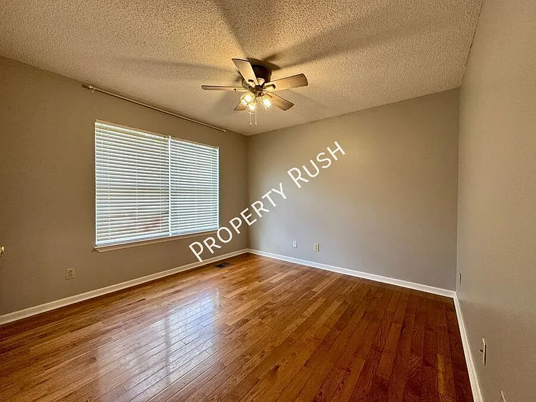 53 Spring Wind Cir — Photo 26
