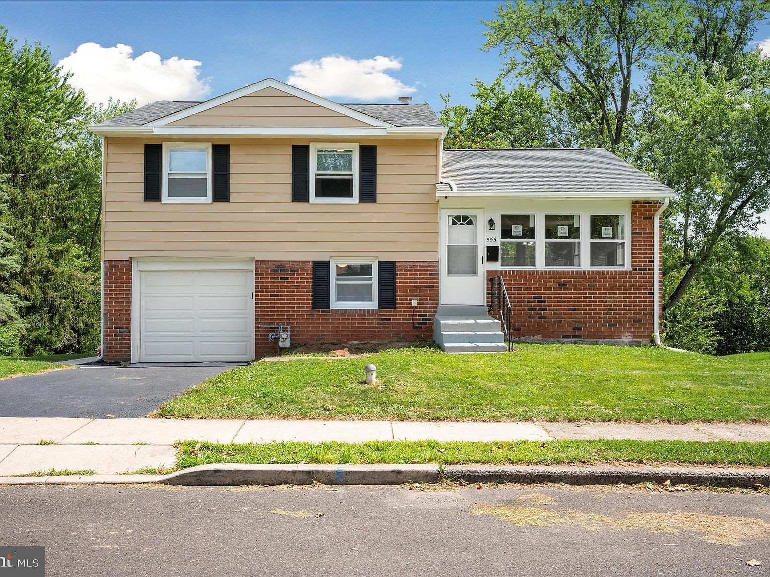 555 Edgemont Ave, Lansdale, PA 19446 Zillow