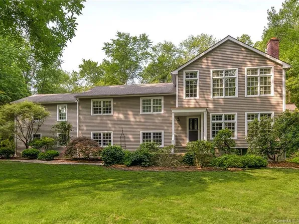 12 Grays Farm Road, Weston, CT 06883