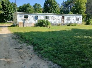 12688 Cinder Rd, Beulah, MI 49617
