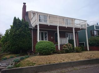 902 N 76th St, Seattle, WA 98103