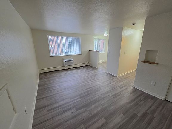 2nd image of 4720 E 8th Ave APT 6