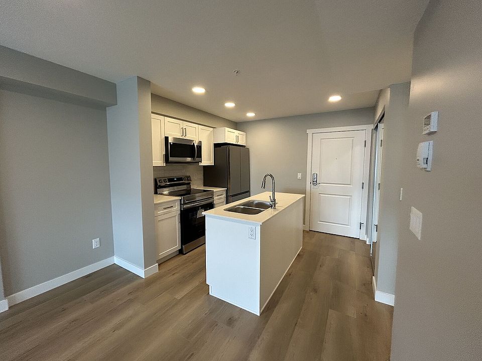 1st image of 1506 Tamarack Blvd NW #219