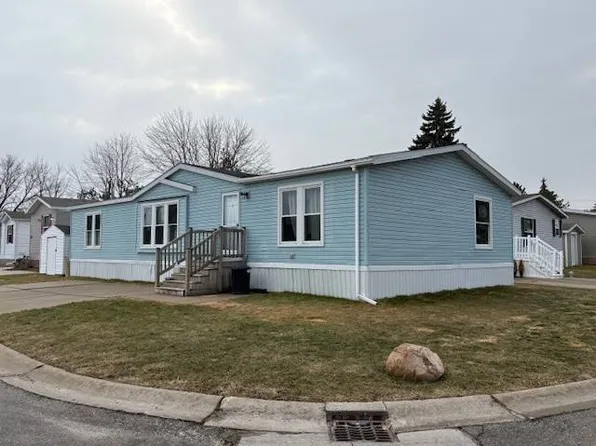 59132 Brandywine St, New Haven, MI 48048