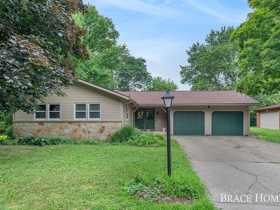 1st image of 1087 Barber Ter NW