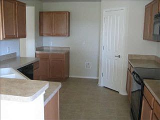 2nd image of 4556 Jaylin St