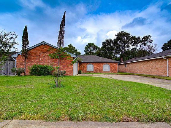 3rd image of 10007 Rustic Gate Rd