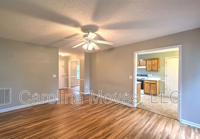 5 Fieldcrest Ct — Photo 6