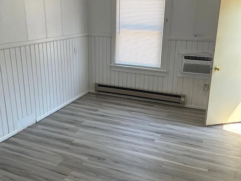 412 15th Ave S #2 — Photo 5