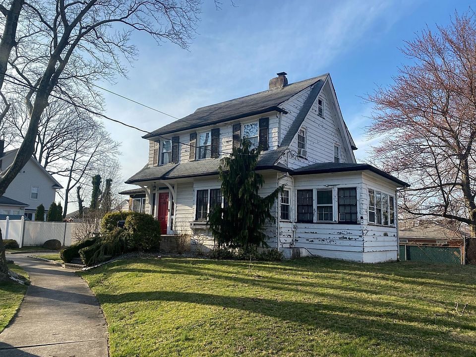 1st image of 187 Kingsley Ave