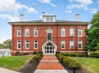 66 Haskell St #GE, Beverly, MA 01915