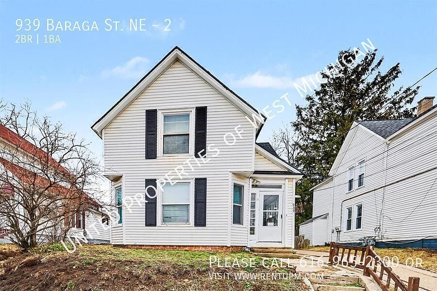 1st image of 939 Baraga St NE #2