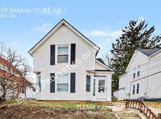 939 Baraga St NE #2, Grand Rapids, MI 49503