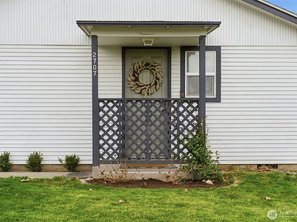 2707 W 6th Place, Kennewick, WA 99336 | Zillow