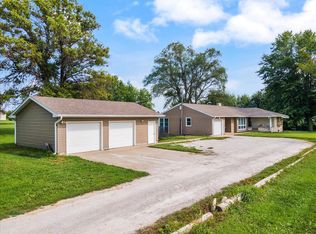 40437 Idlewood Rd, Oakland, IA 51560