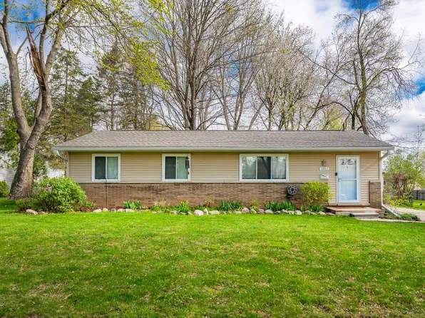 1952 Whittier Rd, Ypsilanti, MI 48197