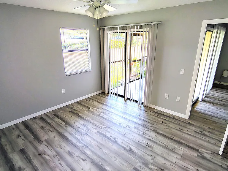 Master room facing backyard