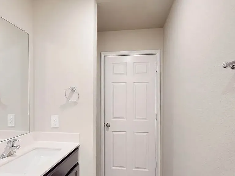 10201 Altair Dr — Photo 21
