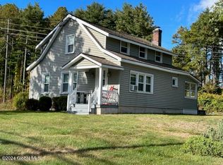 329 Dixon Rd, Queensbury, NY 12804