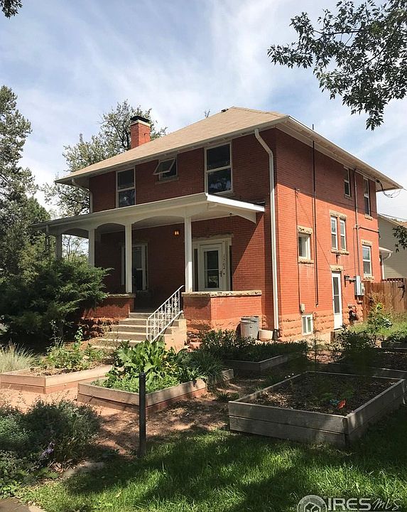Welcome to 1702 11th Ave!