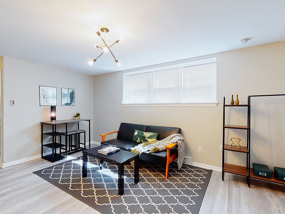 1st image of 212 Sheffield Ave #1B-1BA-463SQFT