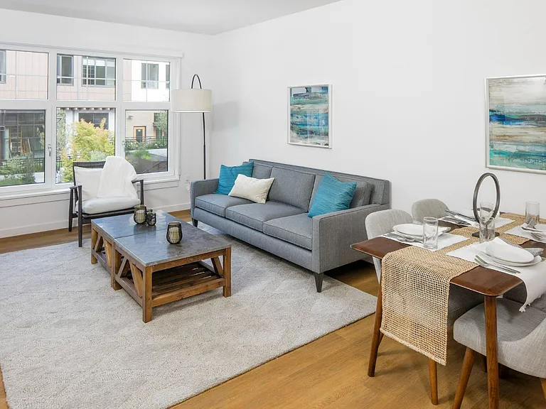 The Windward Apartments — Photo 33
