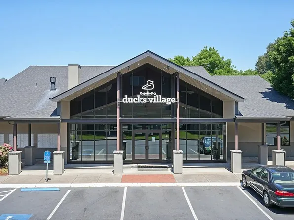 Ducks Village