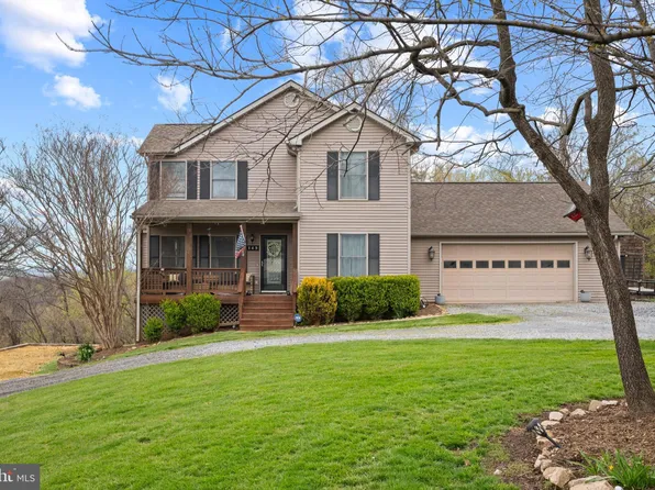 149 Steps To Heaven Rd, Linden, VA 22642
