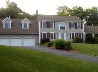 10 Pearly Ln, Franklin, MA 02038