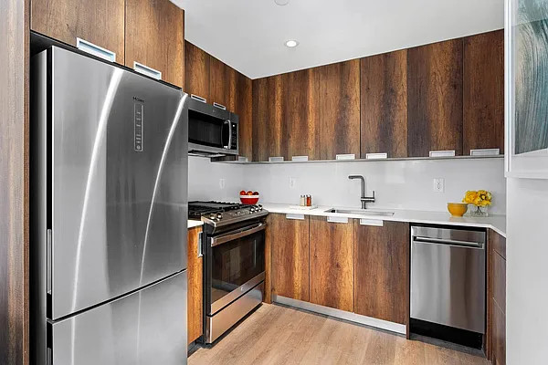 Rented by Oxford Property Group | media 15