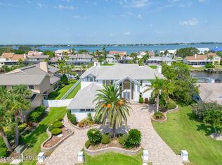 632 Hawksbill Island Dr, Satellite Beach, FL 32937
