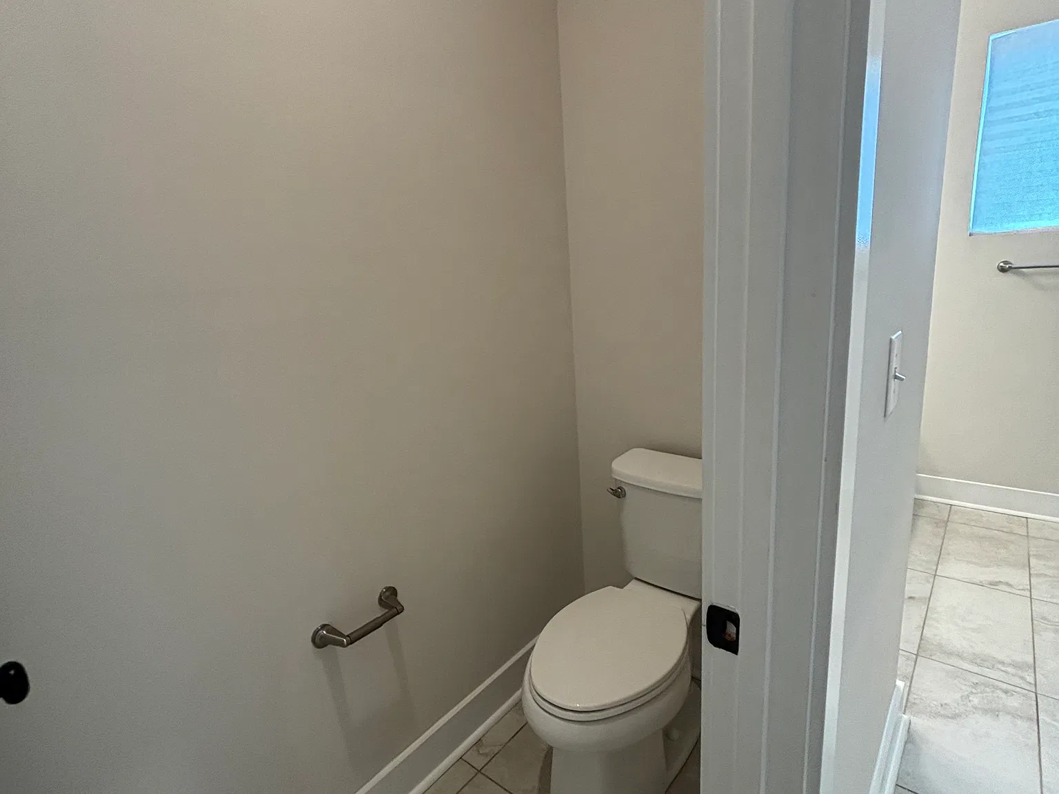 4 bed, 3.5 bath, 2300 sqft, $2,375 — Photo 4