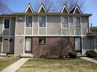 5856 Okemos Rd, Haslett, MI 48840