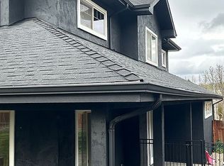 1290 Poppy Ridge Dr, Eagle Pt, OR 97524