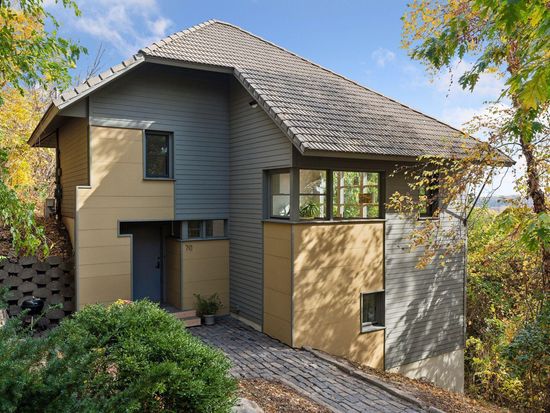 70 Lawton Steps, Saint Paul, MN 55102