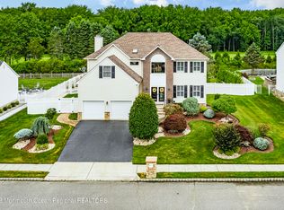 37 Johnny Dr, Farmingdale, NJ 07727