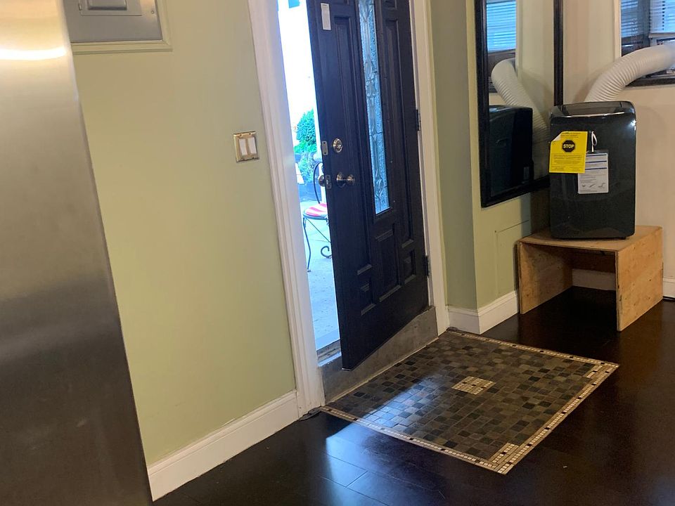 1st image of 175 Sterling Ave APT 3