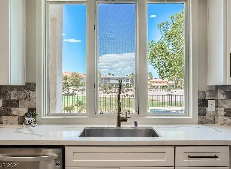 8900 Rainbow Ridge Dr — Photo 11